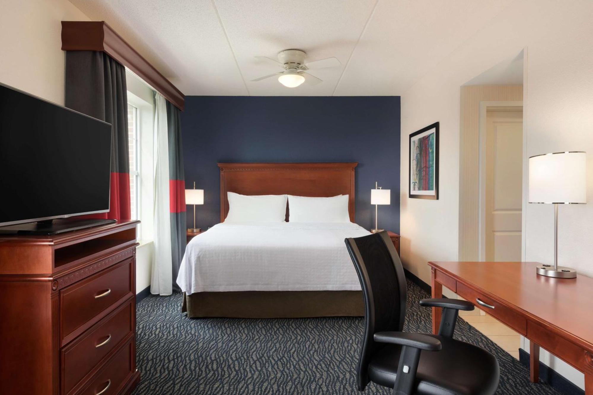 Homewood By Hilton West Hotel